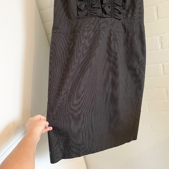 JOSEF Pencil Dress Pinstripe Charcoal Black/White Ruffled V neckline Luxury 10 - Picture 4 of 12